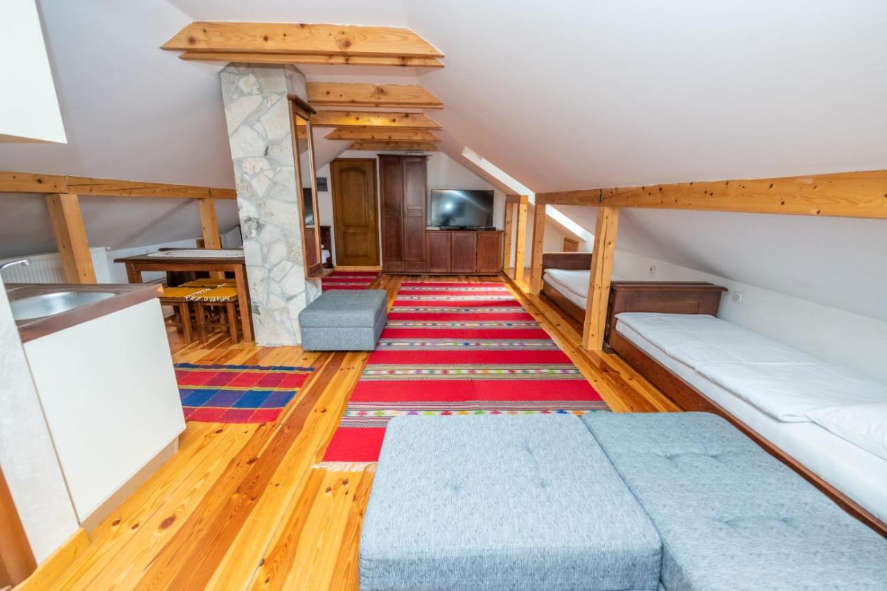 Guesthouse Sandra Kolašin Eksteriør billede