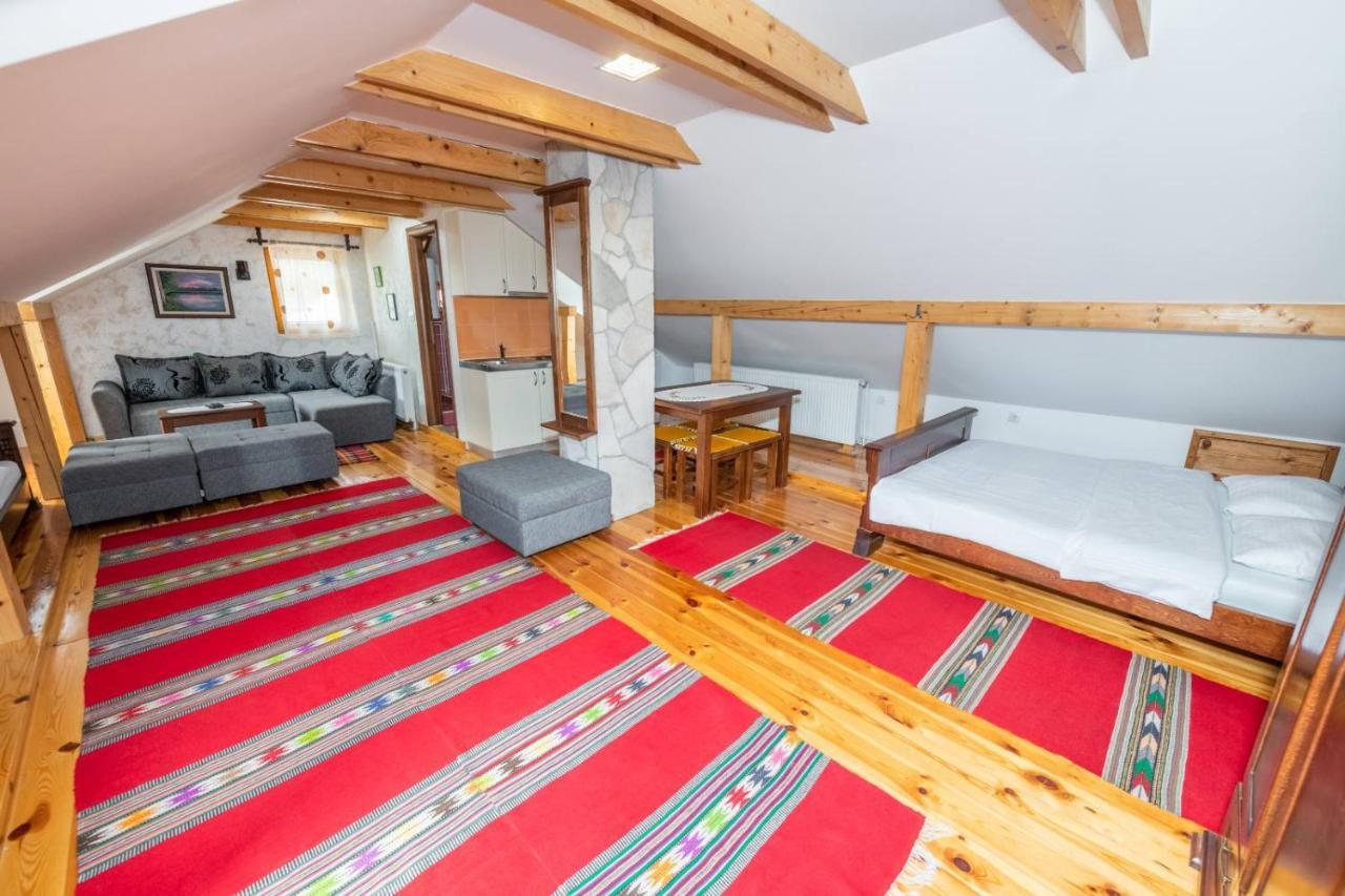 Guesthouse Sandra Kolašin Eksteriør billede