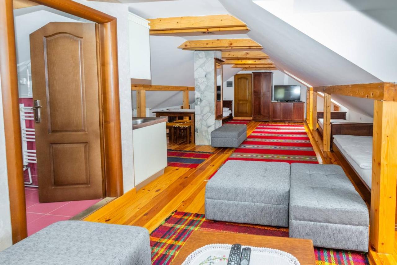 Guesthouse Sandra Kolašin Eksteriør billede